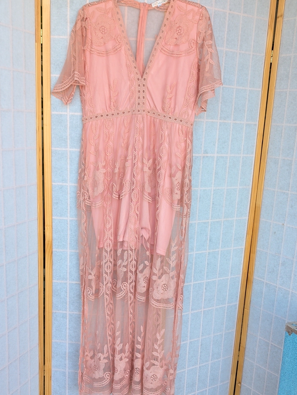 Eleter Sheer Lace Overlay Maxi Dress in Blush Pink Boho Party Special Event